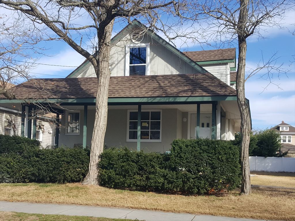 109 EAST FERN ROAD WILDWOOD CREST RENTALS at